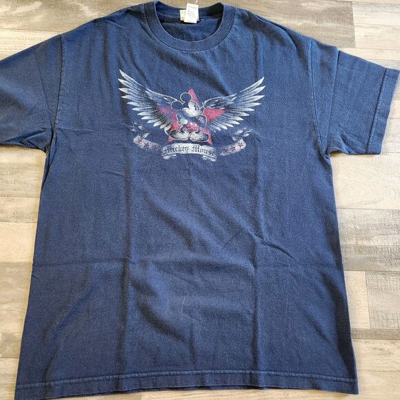 Disney Mickey Mouse Tatoo Style Distressed Graphic T-shirt Size Large - Picture 2 of 7